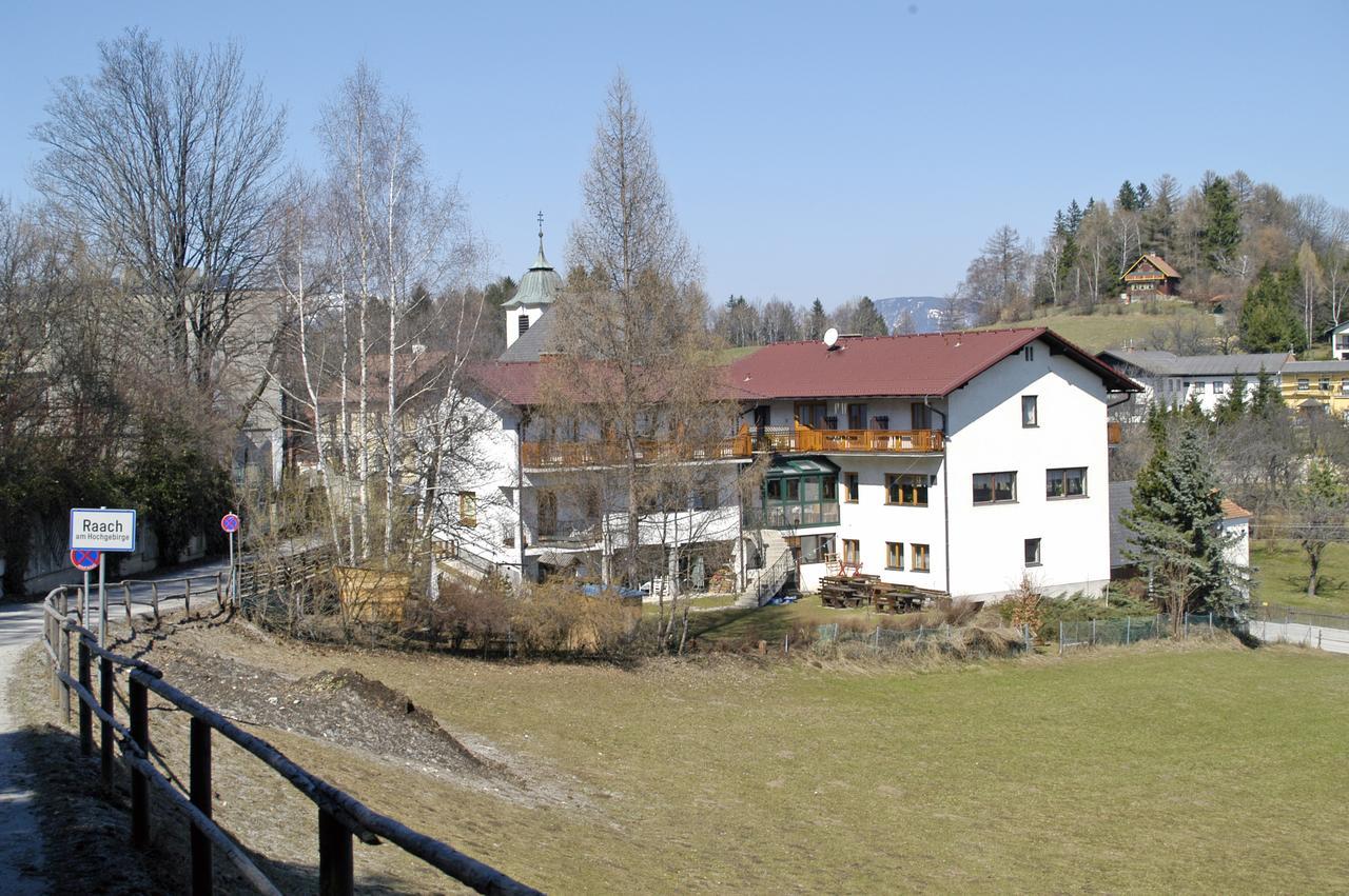 Gasthof Diewald Raach am Hochgebirge Buitenkant foto