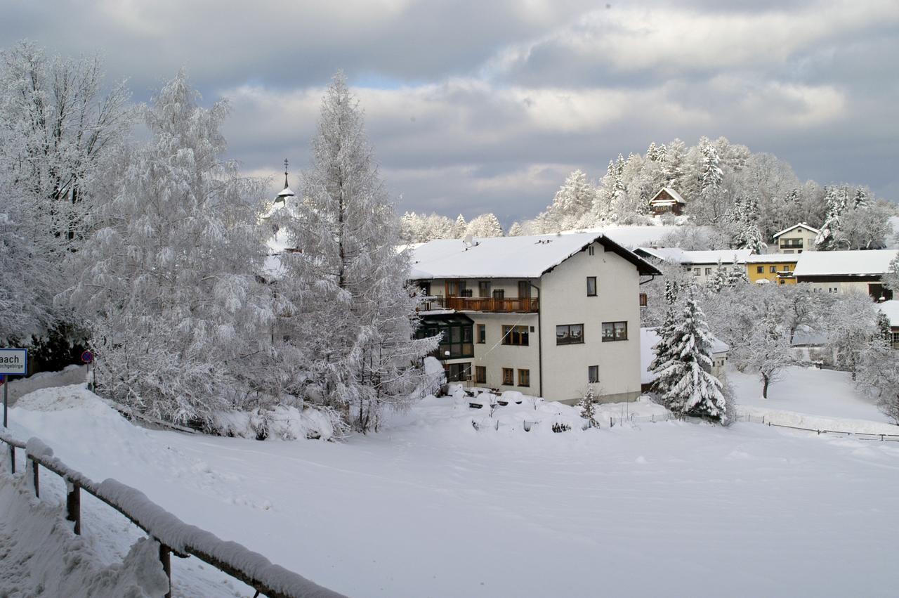 Gasthof Diewald Raach am Hochgebirge Buitenkant foto